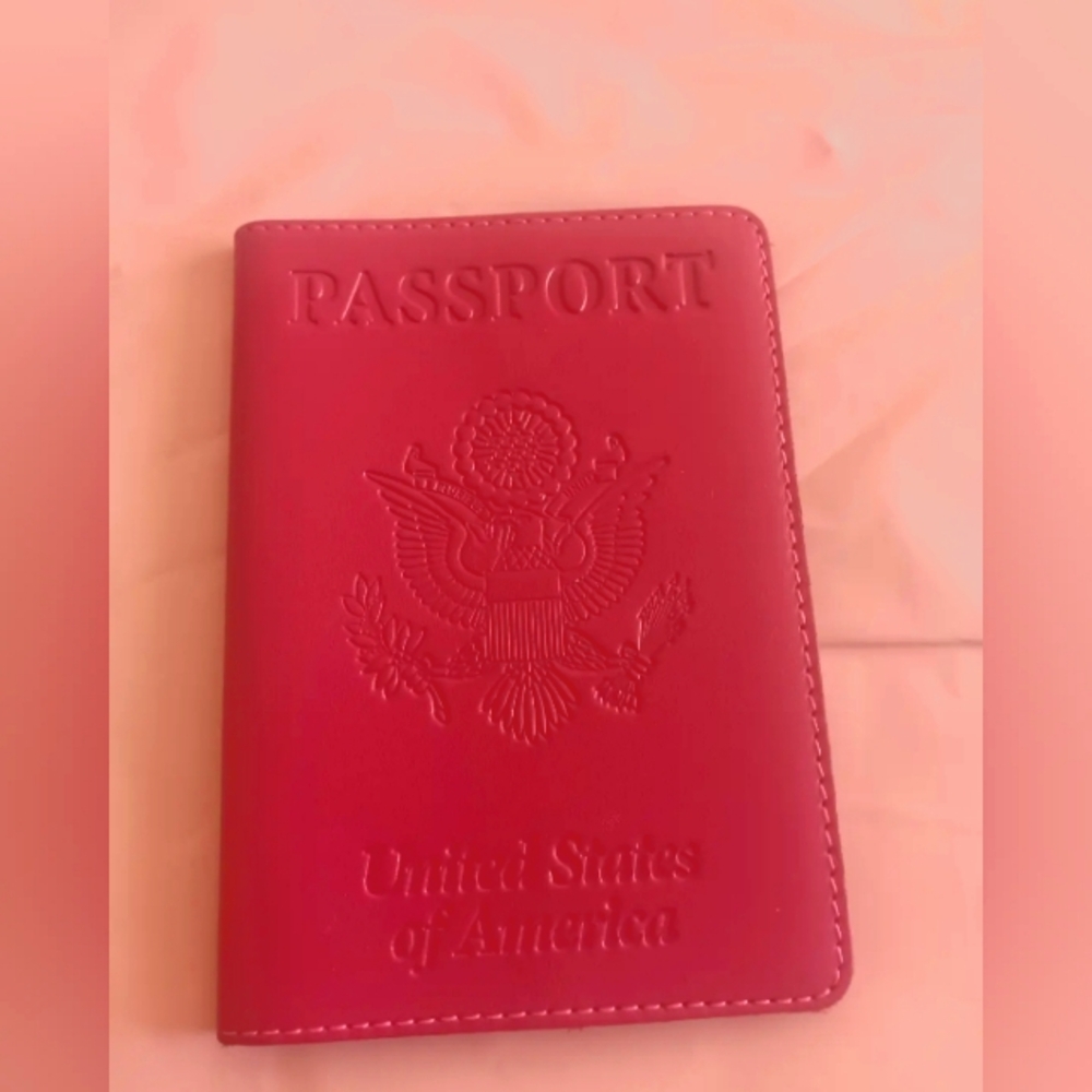 SHRIVEL Ukraine leather passport holder